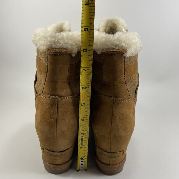 Sorel Joan of Arcric Wedge II Cozy Boots Womens Size 9 Tan Suede Lace Up Booties - Picture 5 of 11